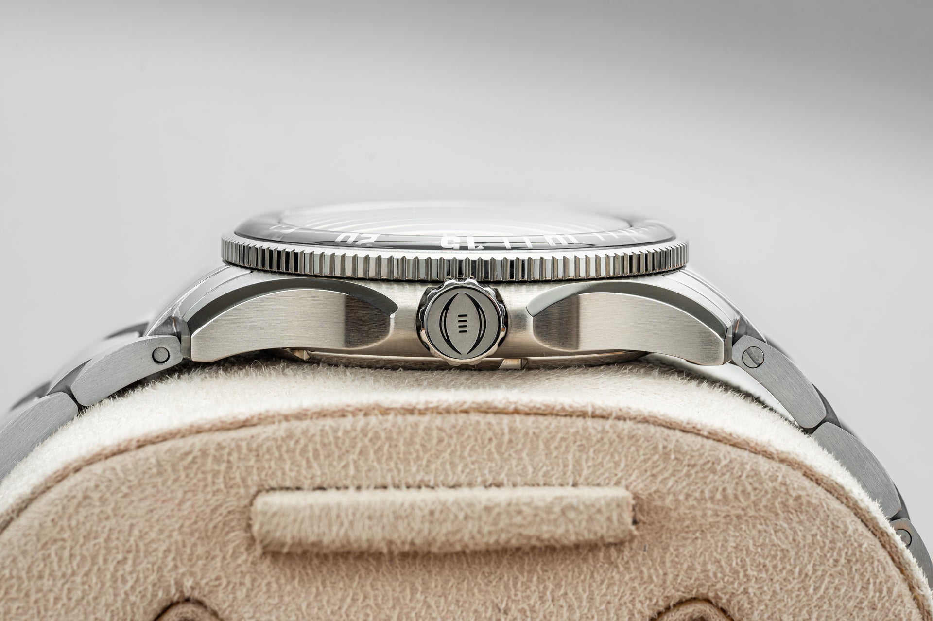 Notre Dame CFP Timepiece - ARGOS