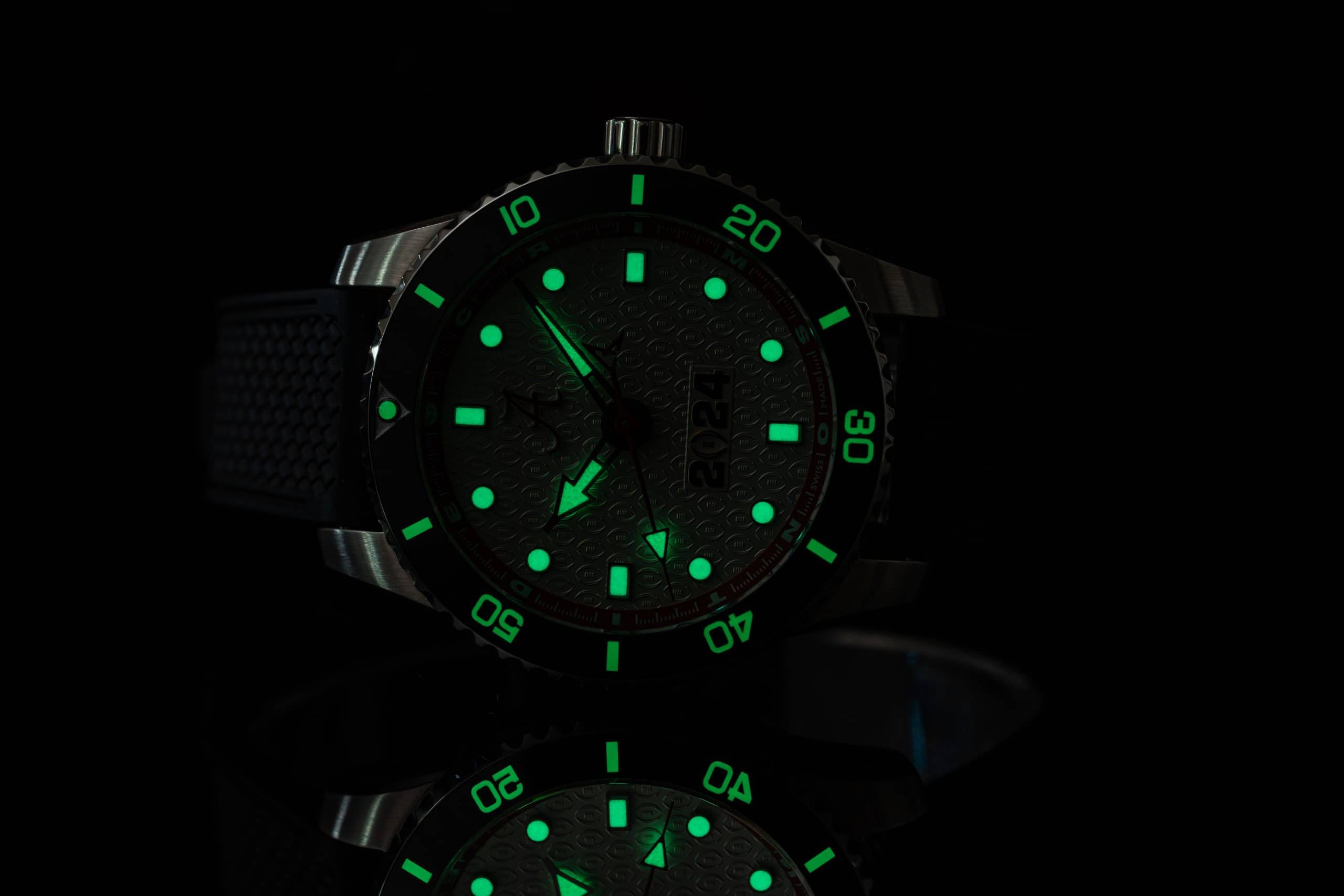 Alabama Crimson Tide Swiss made automatic watch lume view photo