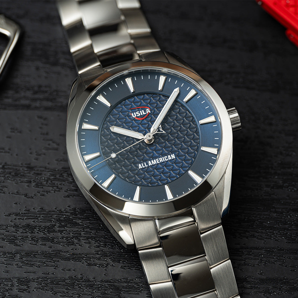 USILA All American Kairos II Swiss made automatic watch. Front view stainless steel bracelet.